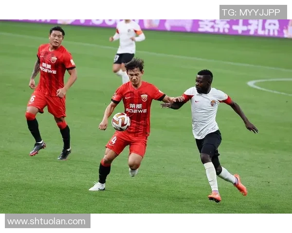 中超射手王迸发：梅开二度，踢爆领头羊，争冠格式大乱